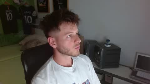 Snapshot of freddy_star chatting on 05.07.26 Frederick Perin online show from 05.07.26