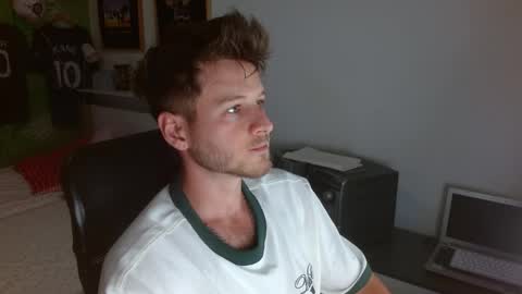 Snapshot of freddy_star chatting on 05.22.26 Frederick Perin online show from 05.22.26