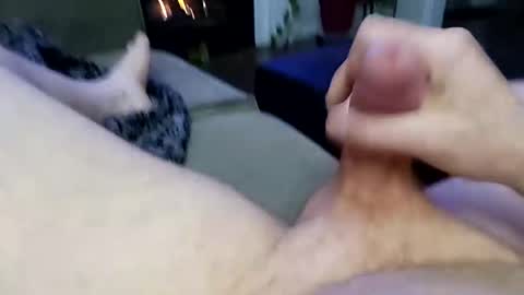 Snapshot of freddyheelscd chatting on 10.30.25 freddyheelsCD online show from 10.30.25