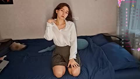 Snapshot of fredmurrietta chatting on 11.27.25 Mia online show from 11.27.25