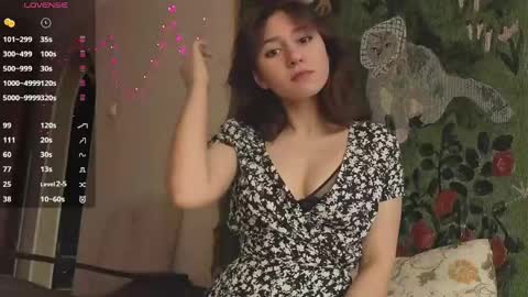 Mia online show from 04.22.26