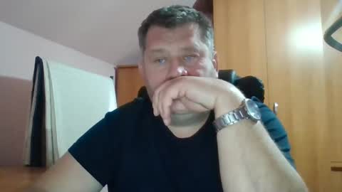 Snapshot of freeboy80180 chatting on 12.09.24 freeboy80180 online show from 12.09.24