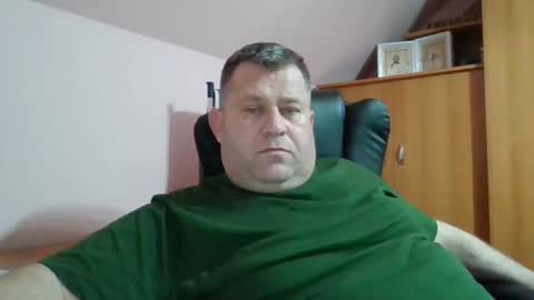 Snapshot of freeboy80180 chatting on 12.16.24 freeboy80180 online show from 12.16.24