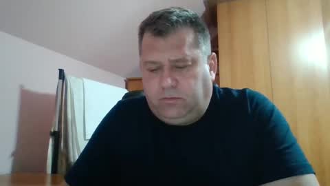 Snapshot of freeboy80180 chatting on 12.25.24 freeboy80180 online show from 12.25.24