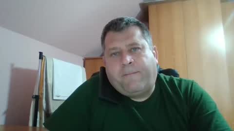 Snapshot of freeboy80180 chatting on 01.06.25 freeboy80180 online show from 01.06.25