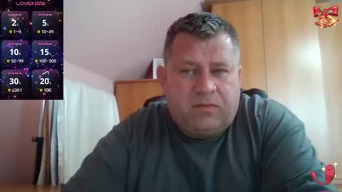 Snapshot of freeboy80180 chatting on 03.08.25 freeboy80180 online show from 03.08.25