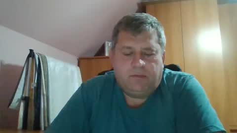 Snapshot of freeboy80180 chatting on 09.21.25 freeboy80180 online show from 09.21.25