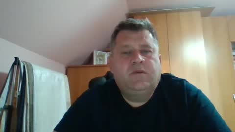 Snapshot of freeboy80180 chatting on 10.05.25 freeboy80180 online show from 10.05.25