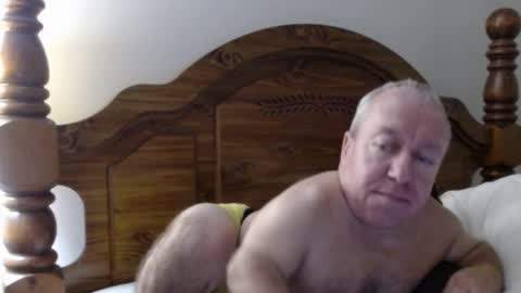 Snapshot of freemysoul4748 chatting on 03.10.25 Cute Lil Man online show from 03.10.25