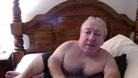 Snapshot of freemysoul4748 chatting on 04.26.26 Cute Lil Man online show from 04.26.26