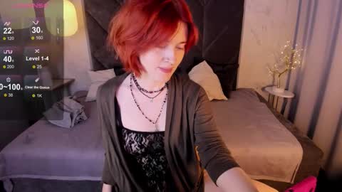 Snapshot of freirene chatting on 10.15.25 Freirene online show from 10.15.25
