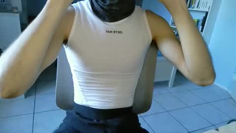 Snapshot of french_666999 chatting on 10.30.25 French 666999 online show from 10.30.25