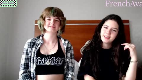 Ava online show from 04.10.26