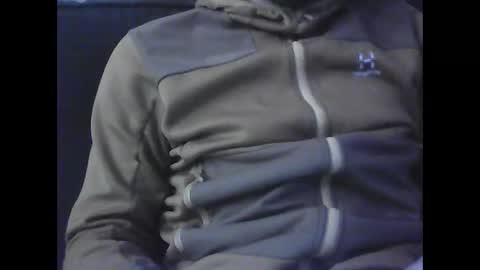 Snapshot of frencheeboy chatting on 01.04.25 frencheeboy online show from 01.04.25