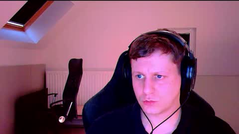 Snapshot of frenchfrieswithmayo chatting on 10.10.25 French fries online show from 10.10.25