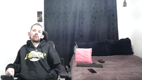 Thomas y Sophia online show from 12.27.24