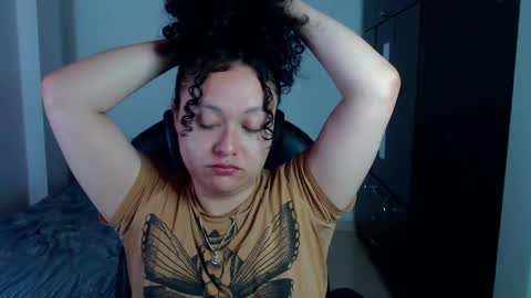 Snapshot of freud_x_louise1 chatting on 12.22.24 Louise online show from 12.22.24