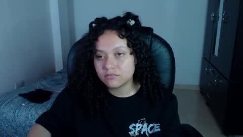 Snapshot of freud_x_louise1 chatting on 12.29.24 Louise online show from 12.29.24