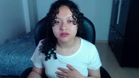 Snapshot of freud_x_louise1 chatting on 12.30.24 Louise online show from 12.30.24