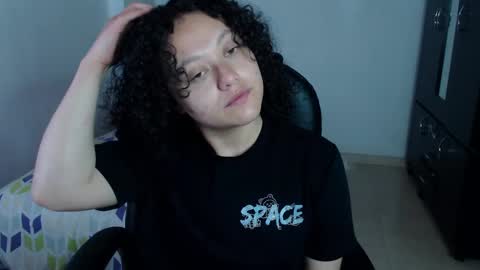 Snapshot of freud_x_louise1 chatting on 01.07.25 Louise online show from 01.07.25