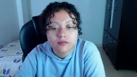 Snapshot of freud_x_louise1 chatting on 02.17.25 Louise online show from 02.17.25