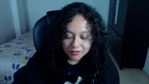 Snapshot of freud_x_louise1 chatting on 02.23.25 Louise online show from 02.23.25