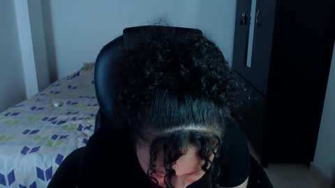 Snapshot of freud_x_louise1 chatting on 03.05.25 Louise online show from 03.05.25