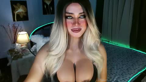 Miss Frea  online show from 03.12.26