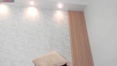 FREYA online show from 02.04.25