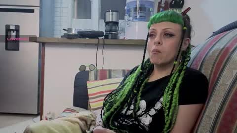 freyaa_sorceress online show from 10.20.25