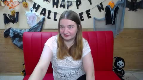 FreyaDak online show from 11.10.25