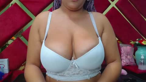 freyja_naugthy online show from 02.05.25