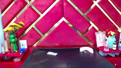 freyja_naugthy online show from 02.24.25