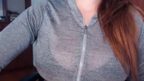 Snapshot of freyjashine_x chatting on 07.06.26 FREYJA LOREN online show from 07.06.26