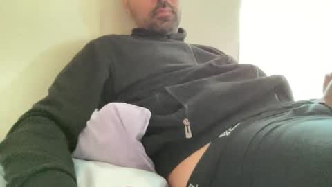 Snapshot of frezer09 chatting on 04.05.26 frezer09 online show from 04.05.26