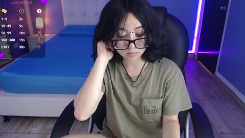 Snapshot of frida_lassi_ chatting on 12.17.24 frida_lassi_ online show from 12.17.24