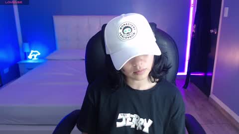 Snapshot of frida_lassi_ chatting on 01.17.25 frida_lassi_ online show from 01.17.25