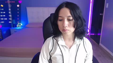 Snapshot of frida_lassi_ chatting on 01.17.25 frida_lassi_ online show from 01.17.25