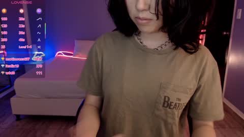 Snapshot of frida_lassi_ chatting on 02.01.25 frida_lassi_ online show from 02.01.25