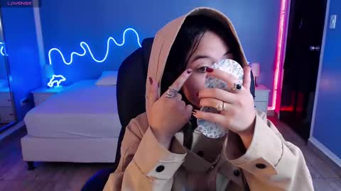 Snapshot of frida_lassi_ chatting on 02.25.25 frida_lassi_ online show from 02.25.25