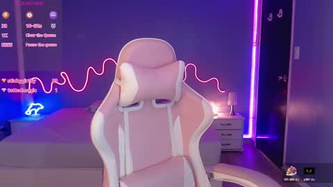 Snapshot of frida_lassi_ chatting on 03.06.25 frida_lassi_ online show from 03.06.25