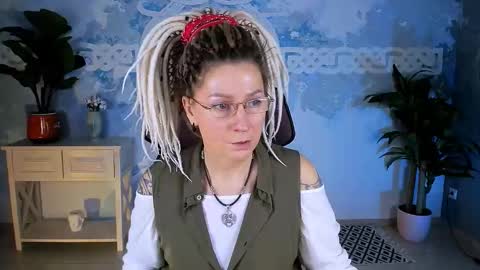 Frida Tander online show from 01.16.26