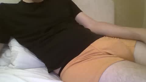 friendly_frank_18 online show from 10.19.25