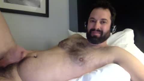 Snapshot of friskyfun123 chatting on 03.12.25 friskyfun123 online show from 03.12.25