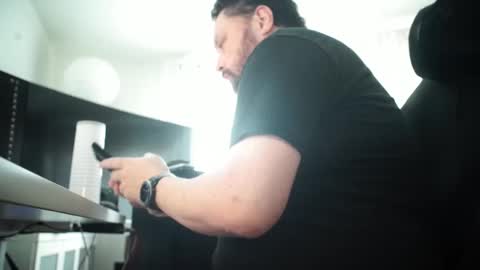 Snapshot of frob976 chatting on 03.05.25 frob976 online show from 03.05.25