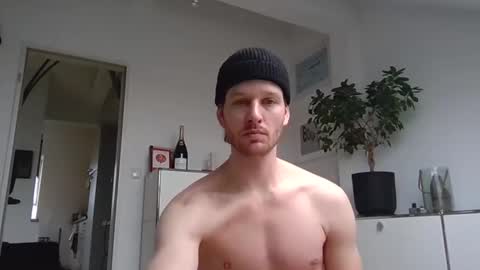 frozenyoga online show from 02.20.25