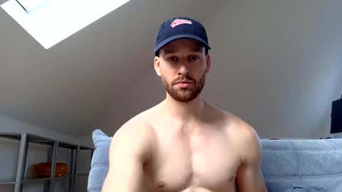 frozenyoga online show from 09.26.25