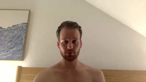 frozenyoga online show from 03.12.26