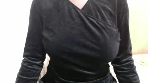 fruity28 online show from 11.19.25