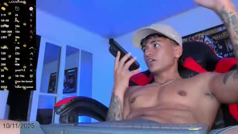 Snapshot of ftm_xxxperiencie chatting on 11.10.25 DEMONAELXX NEW ACCOUNT online show from 11.10.25